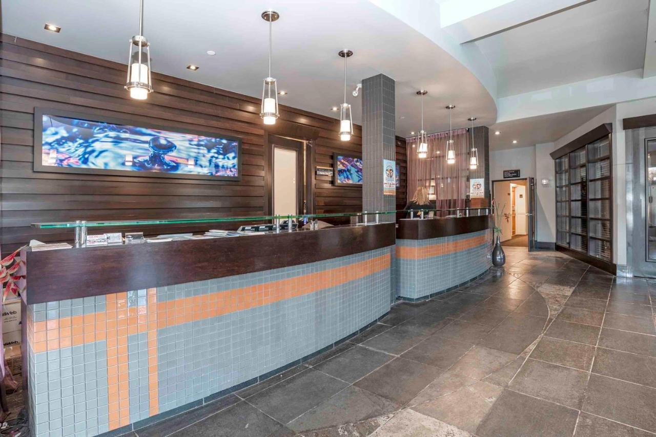 Sandman Hotel פנטיקטון מראה חיצוני תמונה