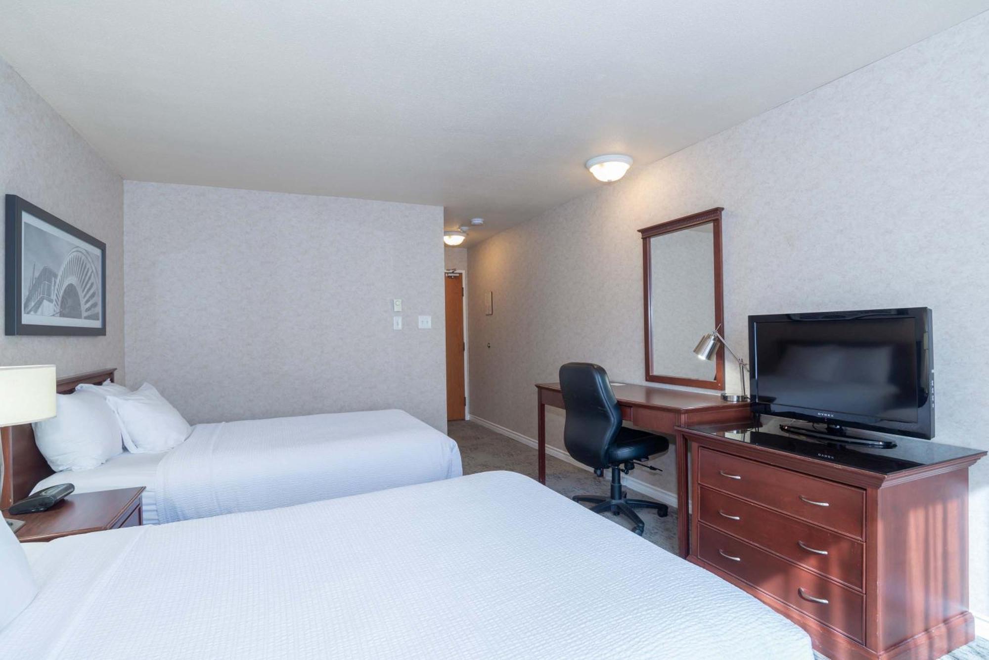 Sandman Hotel פנטיקטון מראה חיצוני תמונה