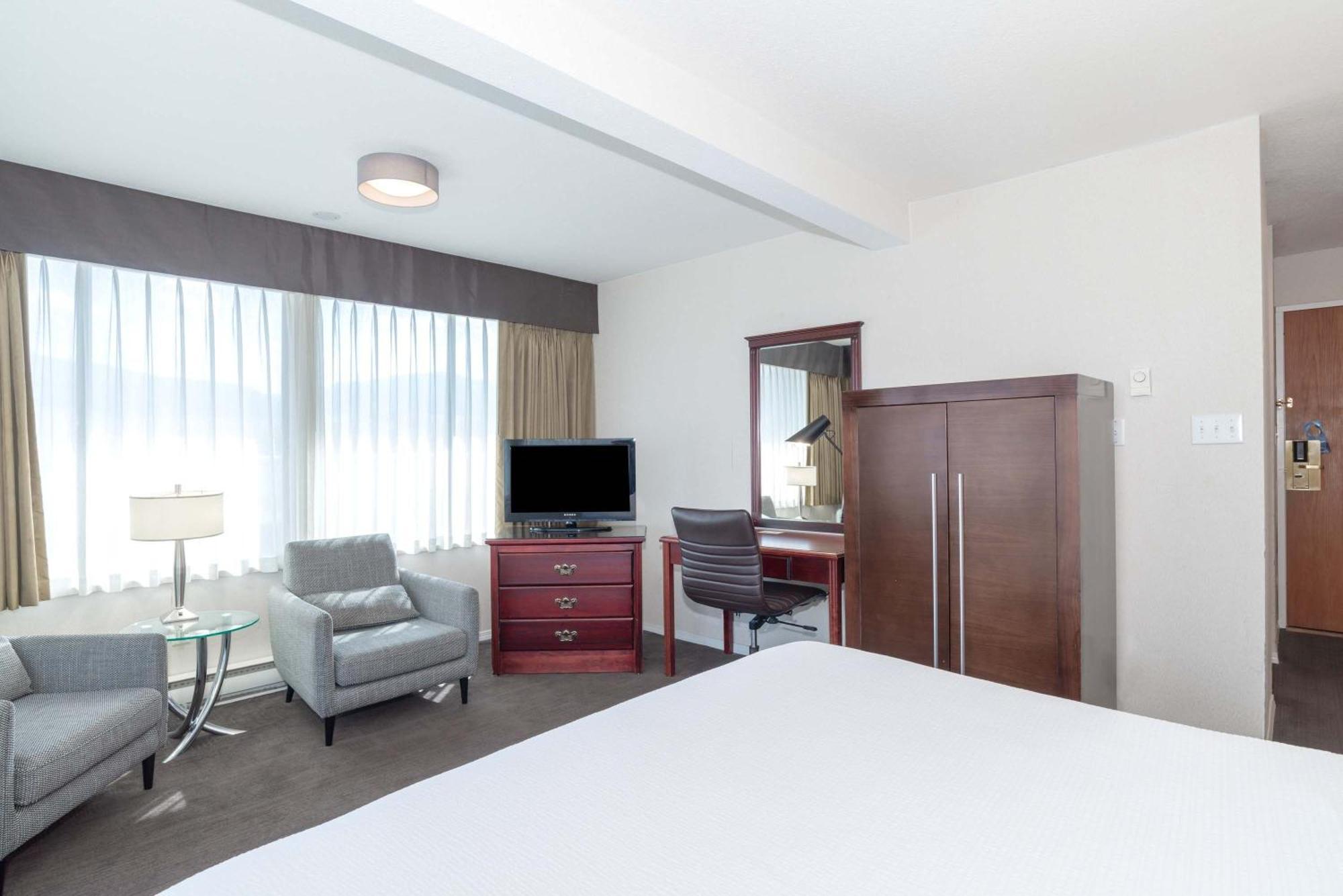 Sandman Hotel פנטיקטון מראה חיצוני תמונה
