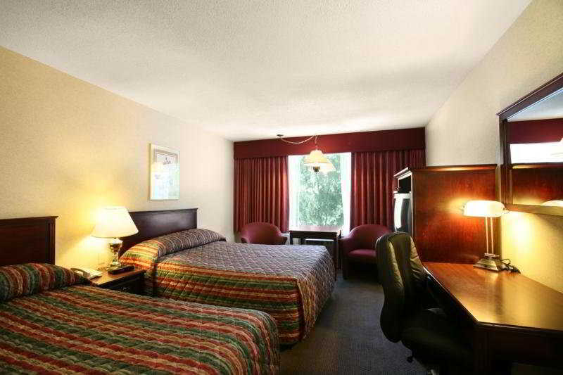 Sandman Hotel פנטיקטון מראה חיצוני תמונה