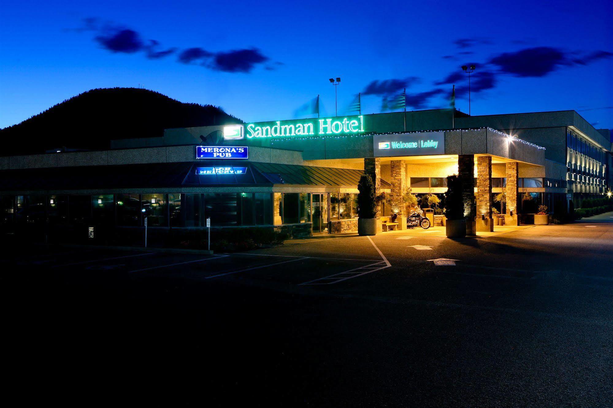 Sandman Hotel פנטיקטון מראה חיצוני תמונה